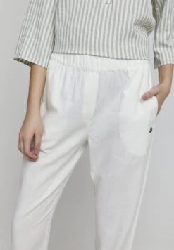 OXMO Alfa - Pantalones - Off White 9 OXMO Alfa - Pantalones - Off White -Oxmo 05bb3a055c994158a12fd39a547922a4
