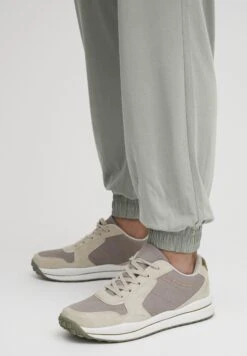 OXMO Brianna - Pantalones Deportivos - Seagrass 10 OXMO Brianna - Pantalones Deportivos - Seagrass -Oxmo 19cf8e74538e4a4d9a07e79f8cfde129