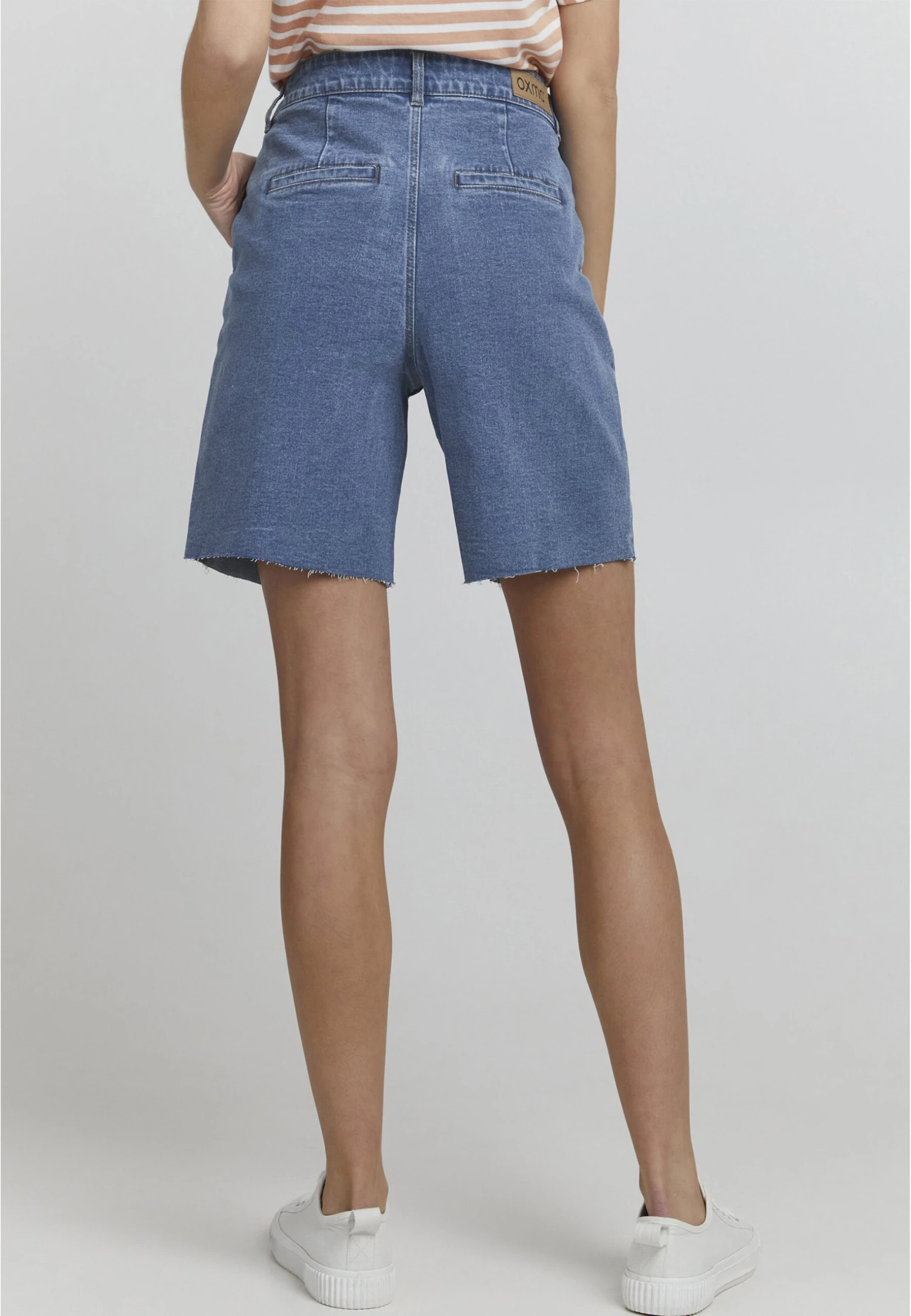 OXMO Shorts Vaqueros - Mid Blue Denim 3 OXMO Shorts Vaqueros - Mid Blue Denim - Imagen 3