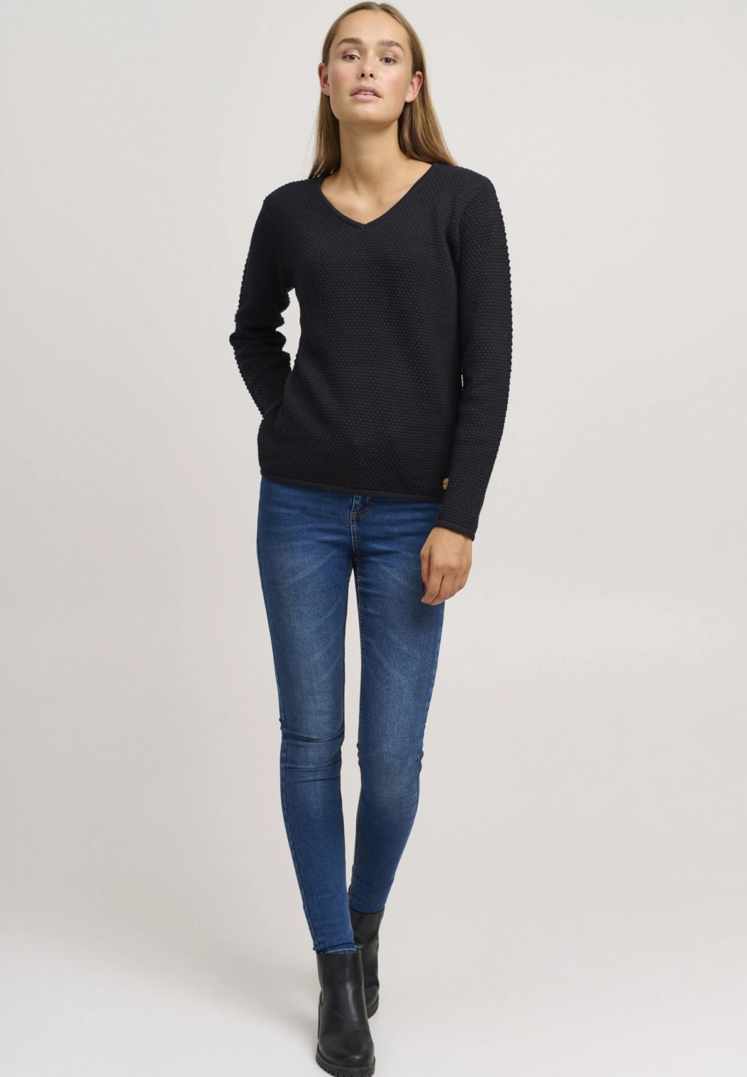 OXMO Oxhanna - Jersey De Punto - Black 1 OXMO Oxhanna - Jersey De Punto - Black