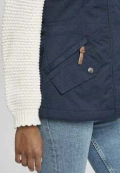 OXMO Oxbellissa - Chaleco - Insignia B 10 OXMO Oxbellissa - Chaleco - Insignia B -Oxmo 2b42f066e9114aff8906232d51aa8187