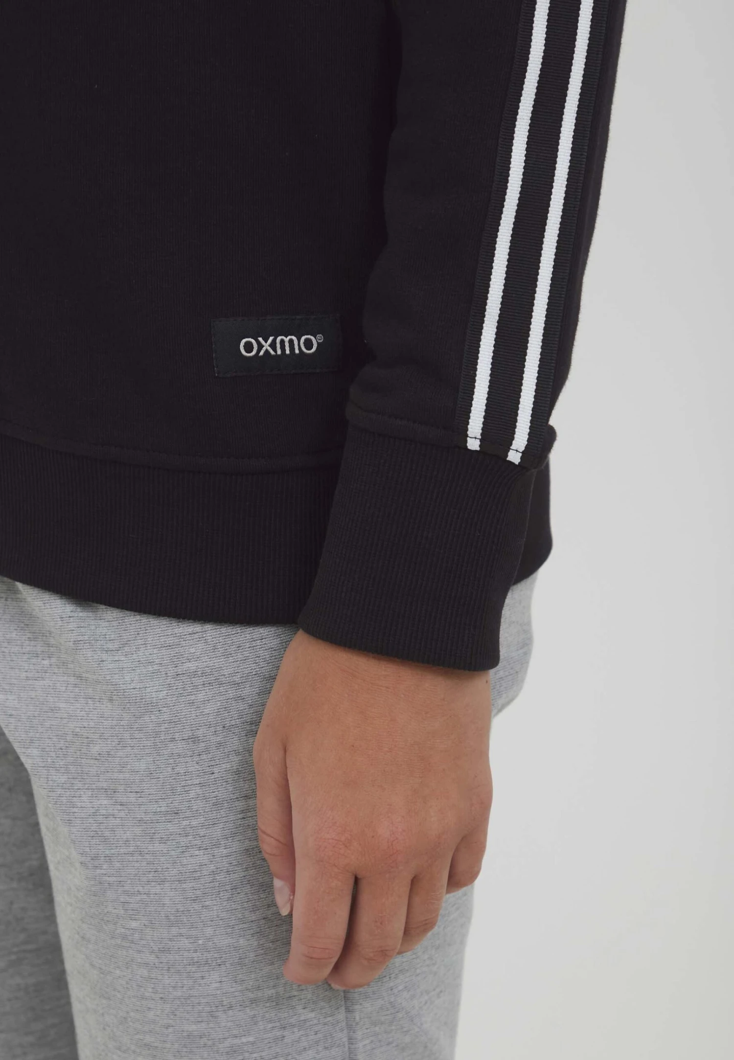 OXMO Oxgabita - Sudadera - Black 4 OXMO Oxgabita - Sudadera - Black - Imagen 4