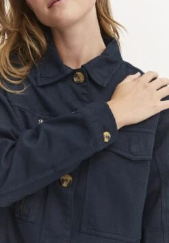 OXMO Chaqueta Vaquera - Total Eclipse -Oxmo 3a54f4c55b2b4b74a60346e0e85a57e4