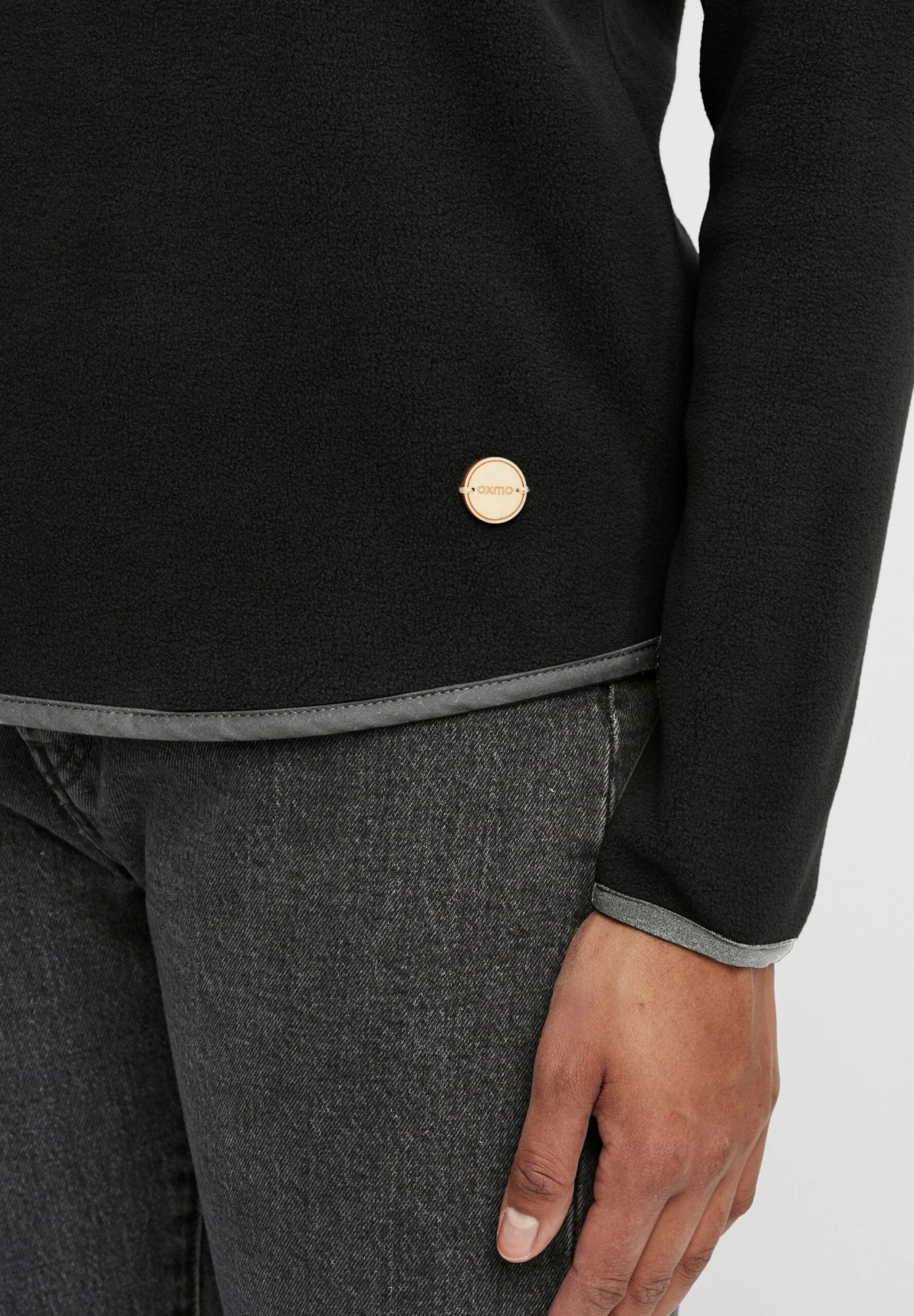 OXMO Oxmalita - Forro Polar - Black 5 OXMO Oxmalita - Forro Polar - Black - Imagen 5