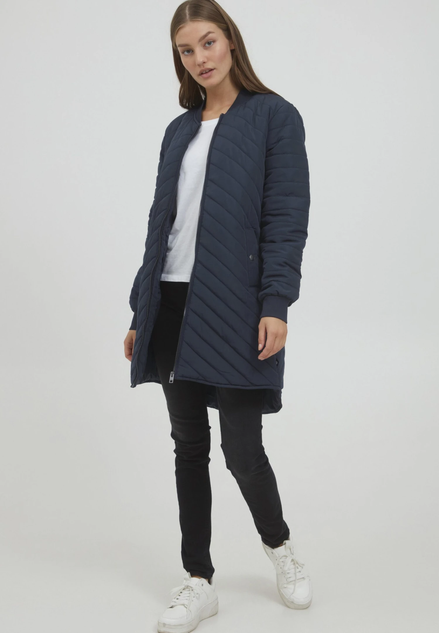 OXMO Oxmadalyn - Chaqueta De Entretiempo - Total Eclipse 2 OXMO Oxmadalyn - Chaqueta De Entretiempo - Total Eclipse - Imagen 2