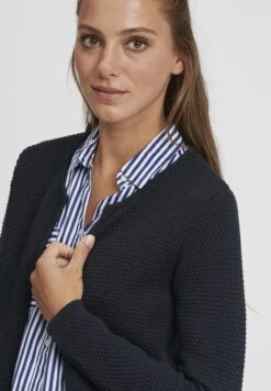 OXMO Oxhilda - Chaqueta De Punto - Total Eclipse 9 OXMO Oxhilda - Chaqueta De Punto - Total Eclipse -Oxmo 4f6f07464b914fc1874e874d4742ef90