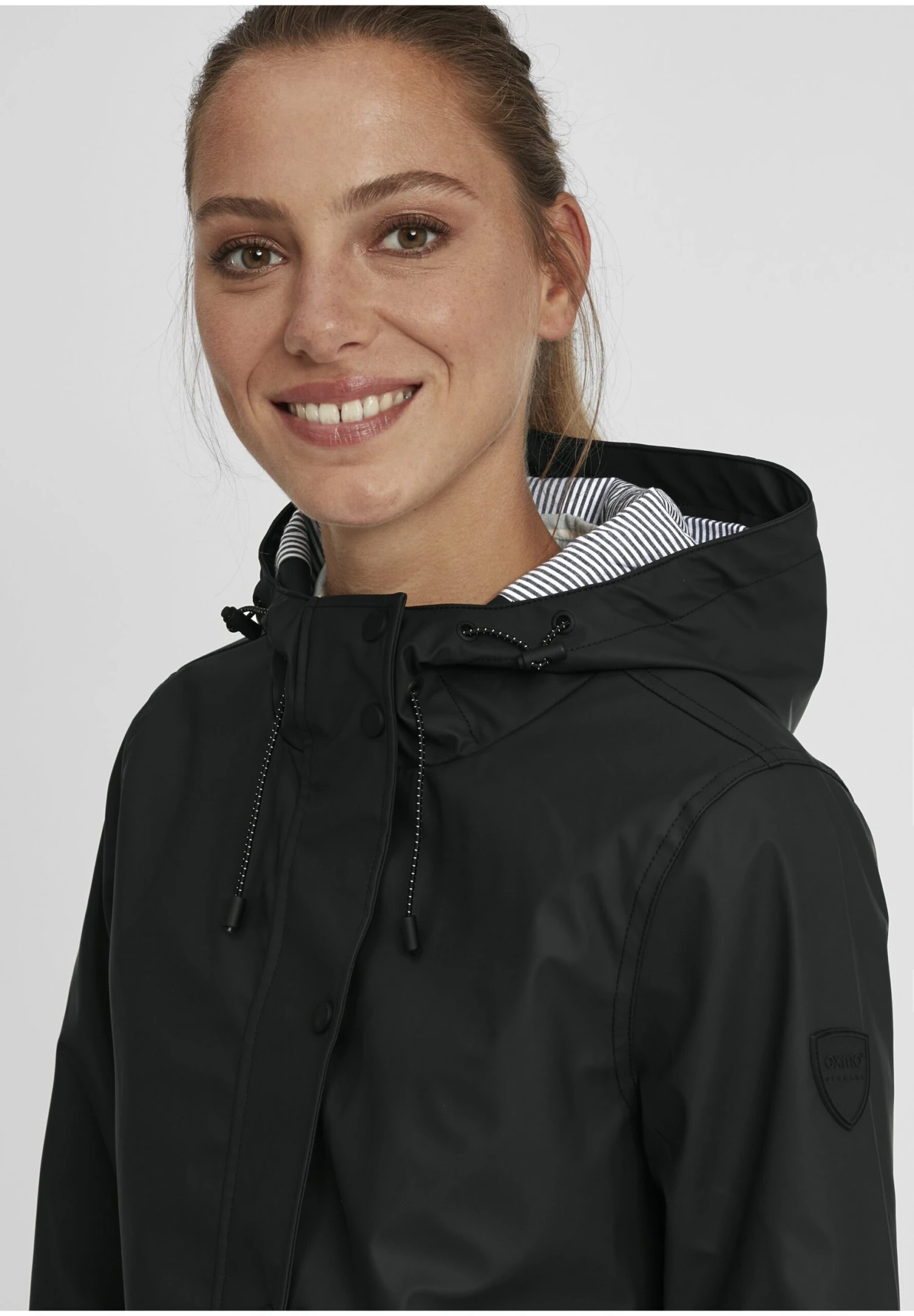 OXMO Oxbecky - Impermeable - Black 4 OXMO Oxbecky - Impermeable - Black - Imagen 4
