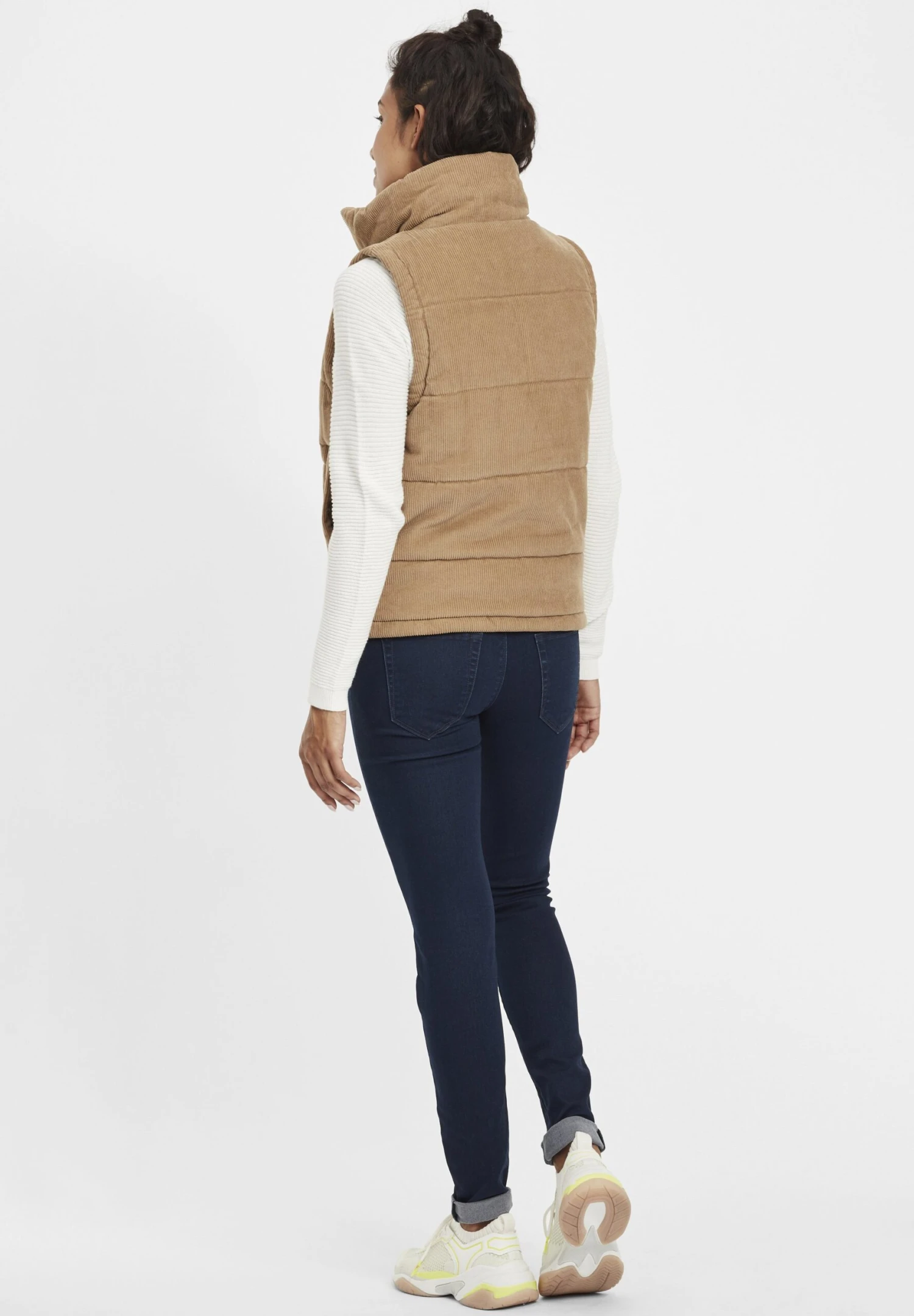 OXMO Oxvidema - Chaleco - Kelp 3 OXMO Oxvidema - Chaleco - Kelp - Imagen 3