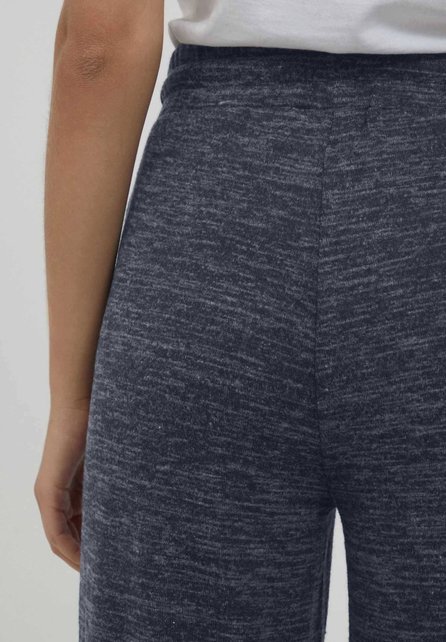 OXMO Oxberenice - Pantalones Deportivos - Total Eclipse Melange 5 OXMO Oxberenice - Pantalones Deportivos - Total Eclipse Melange - Imagen 5