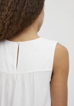 OXMO Esja - Blusa - Optical White 10 OXMO Esja - Blusa - Optical White -Oxmo 58784a2cee9c4e26b37ef6f7134aa6f7