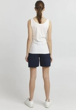 OXMO Pina - Top - Cloud Dancer 8 OXMO Pina - Top - Cloud Dancer -Oxmo 5e164346c0a74e0fa76fc92c5fb7e9f0