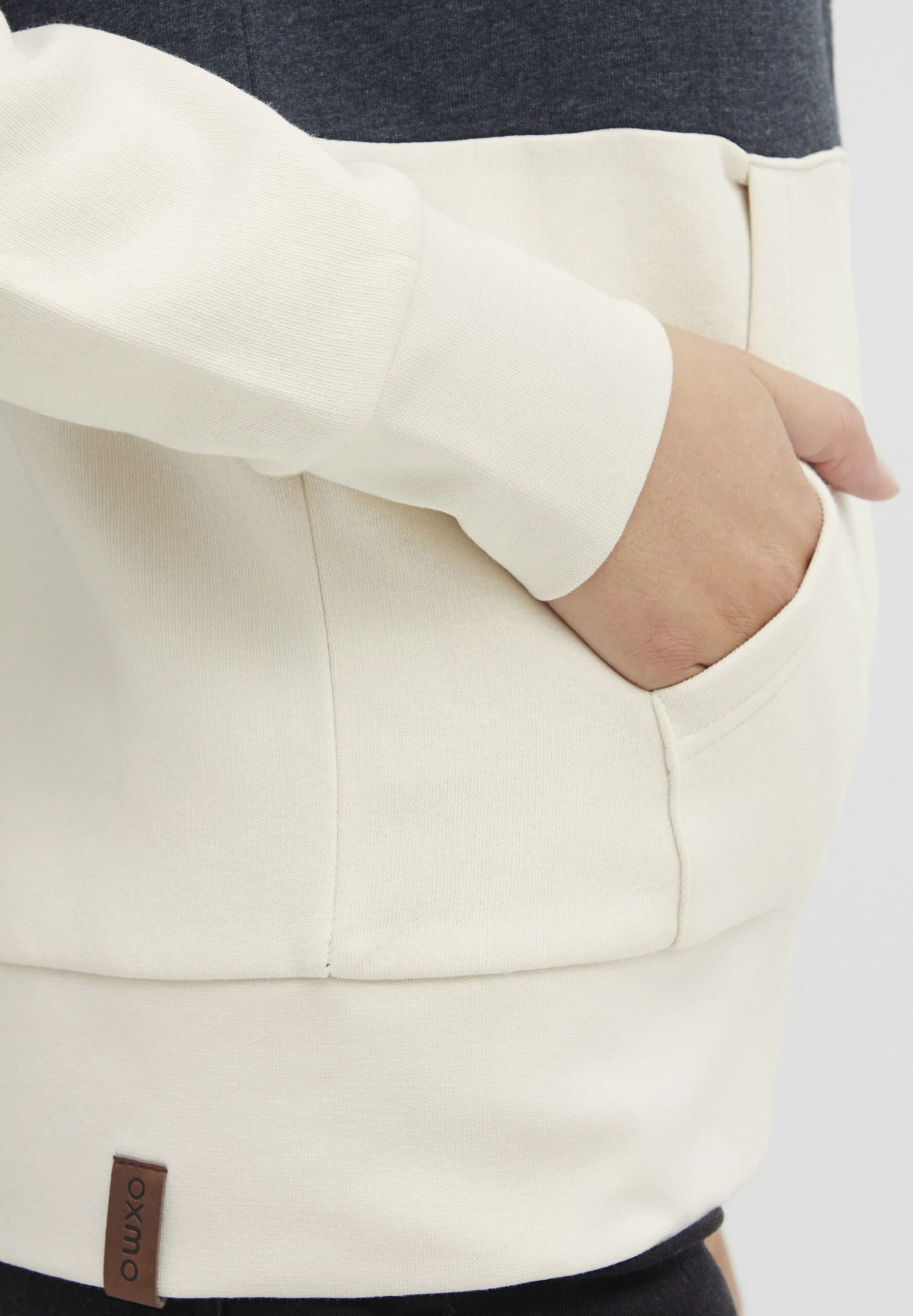 OXMO Kate - Sudadera Con Cremallera - Total Eclipse Melange 5 OXMO Kate - Sudadera Con Cremallera - Total Eclipse Melange - Imagen 5