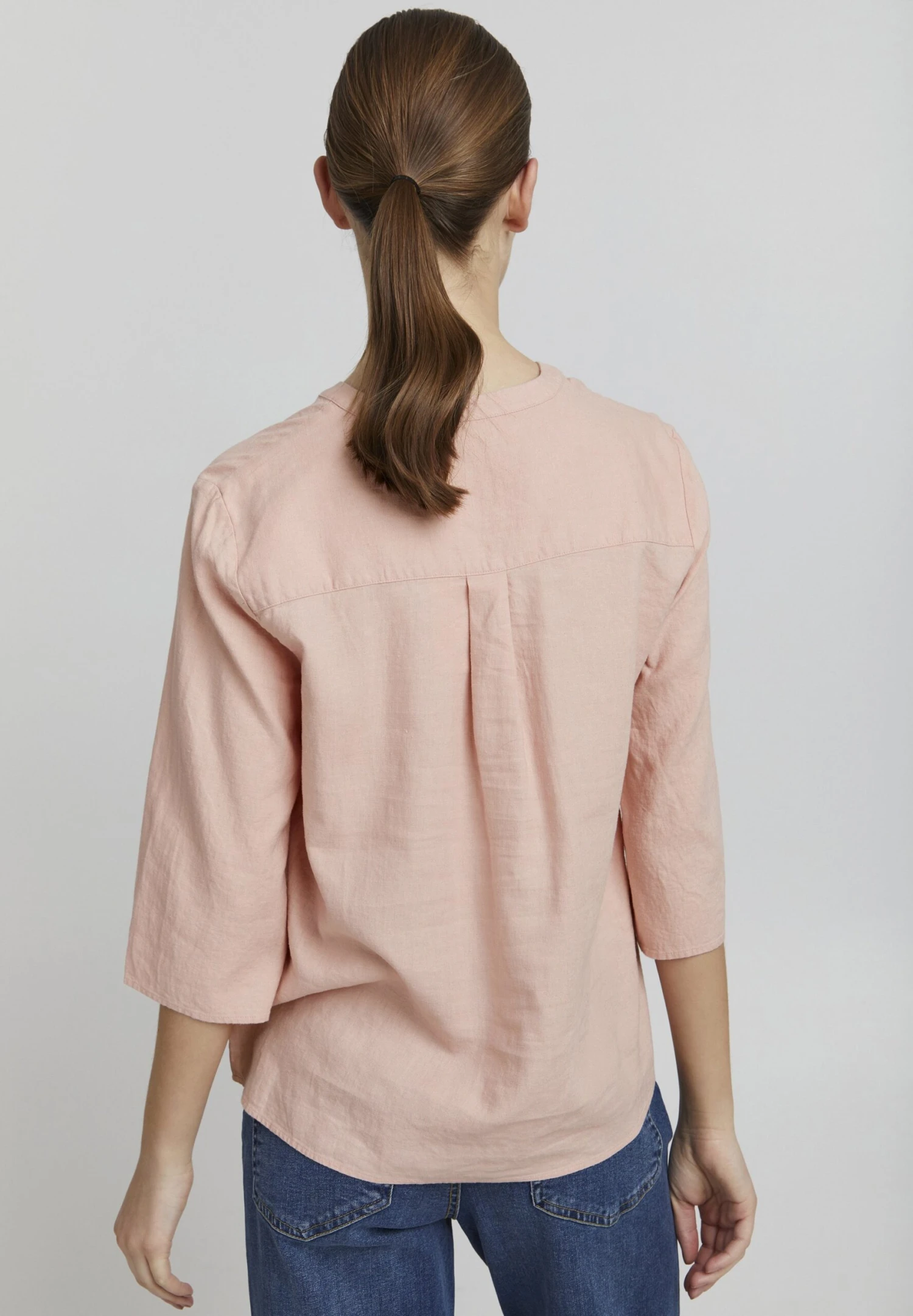 OXMO Oxanea - Blusa - Coral Cloud 3 OXMO Oxanea - Blusa - Coral Cloud - Imagen 3