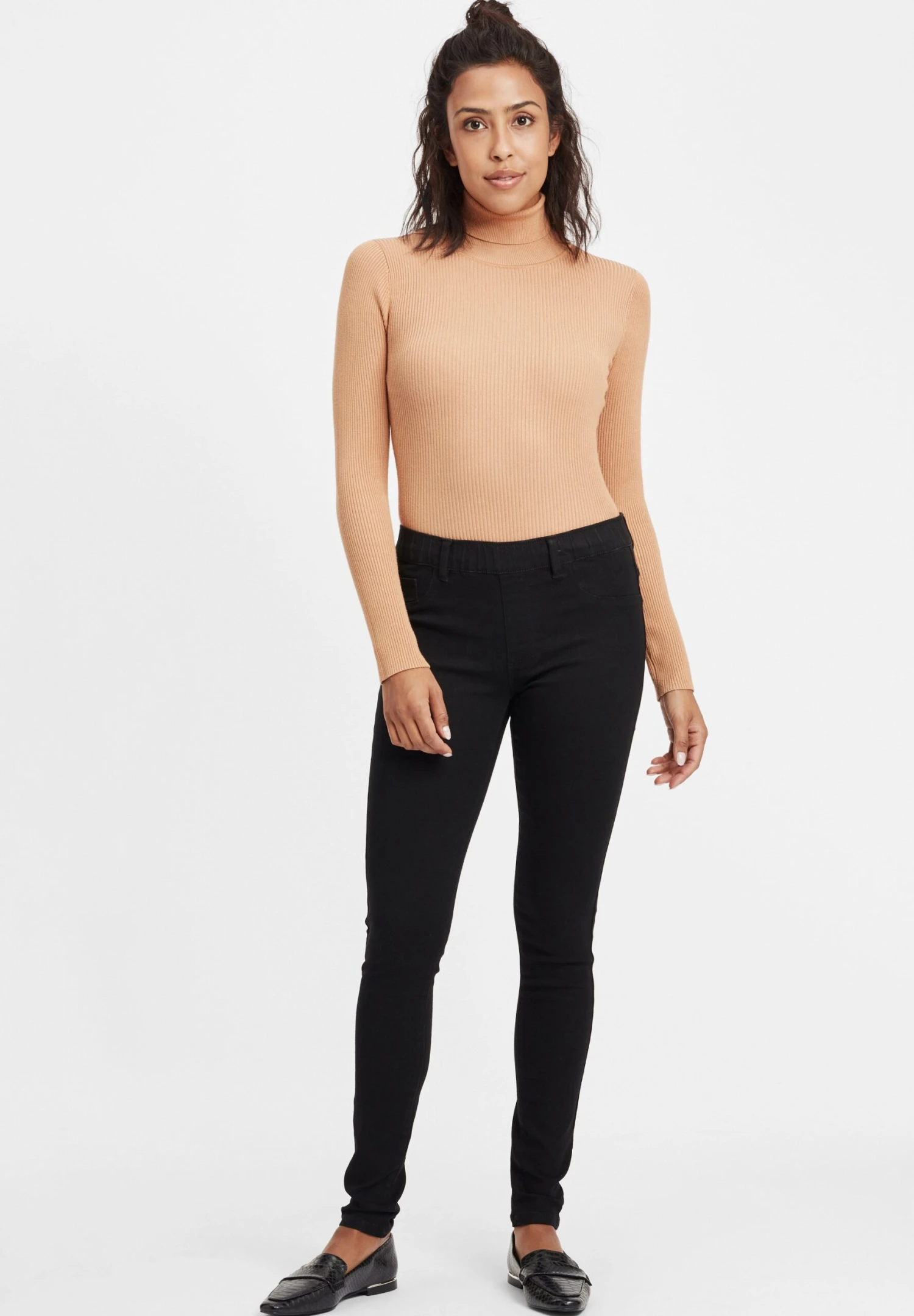 OXMO Oxgesine - Vaqueros Pitillo - Black 2 OXMO Oxgesine - Vaqueros Pitillo - Black - Imagen 2