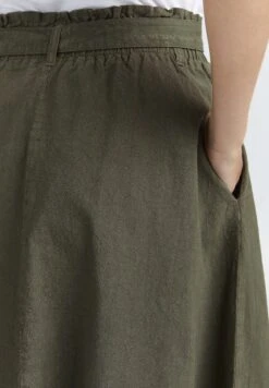 OXMO Lerke - Falda Acampanada - Dusty Olive -Oxmo 796fe3c311ec44629480c3d7277842be