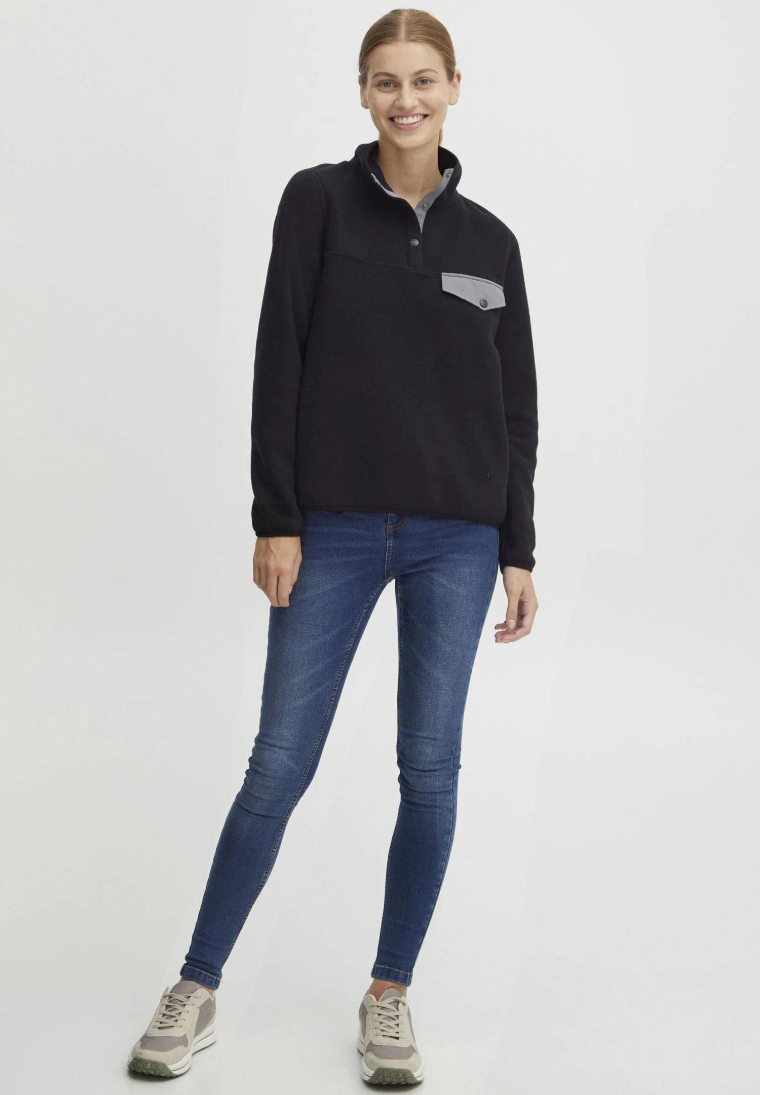 OXMO Oxnyfine - Forro Polar - Black 2 OXMO Oxnyfine - Forro Polar - Black - Imagen 2