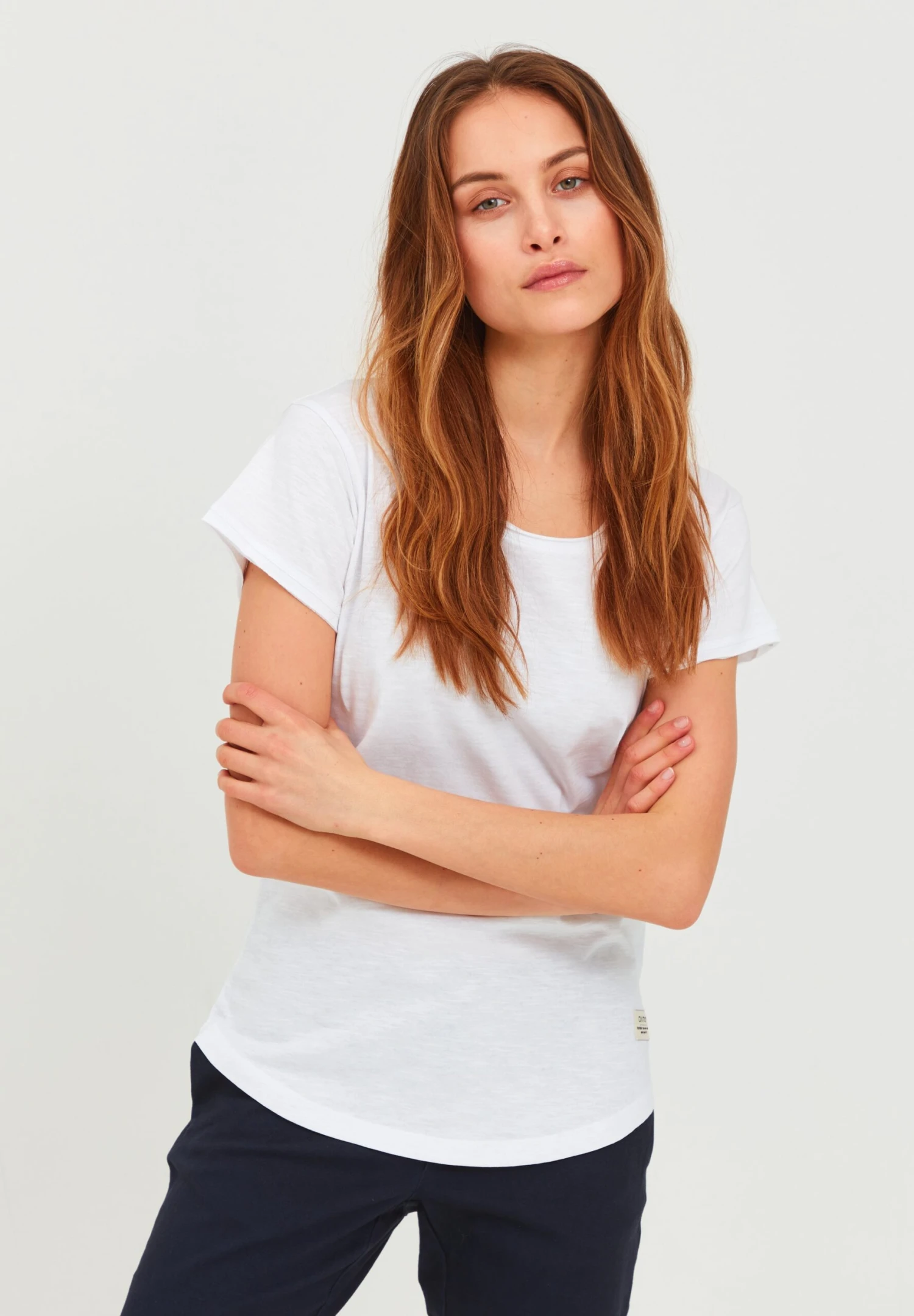 OXMO Oxlydi - Camiseta Básica - White 1 OXMO Oxlydi - Camiseta Básica - White