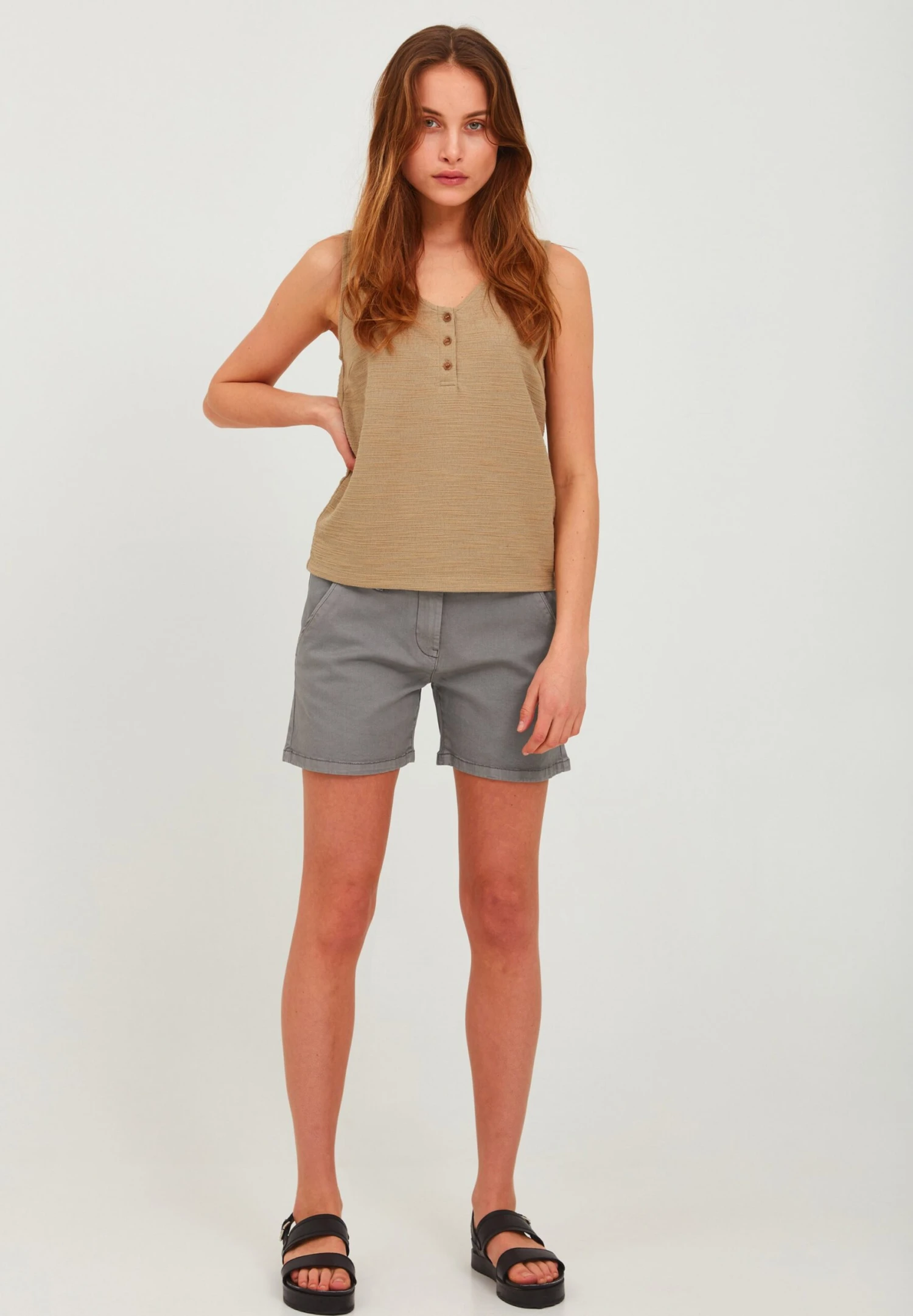 OXMO Oxkathy - Shorts - Mid Grey 2 OXMO Oxkathy - Shorts - Mid Grey - Imagen 2
