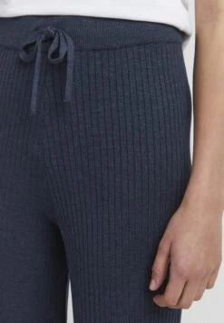 OXMO Oxrie - Pantalones - Total Eclipse 9 OXMO Oxrie - Pantalones - Total Eclipse -Oxmo bb82873be1b6465c80d78d263e246d66