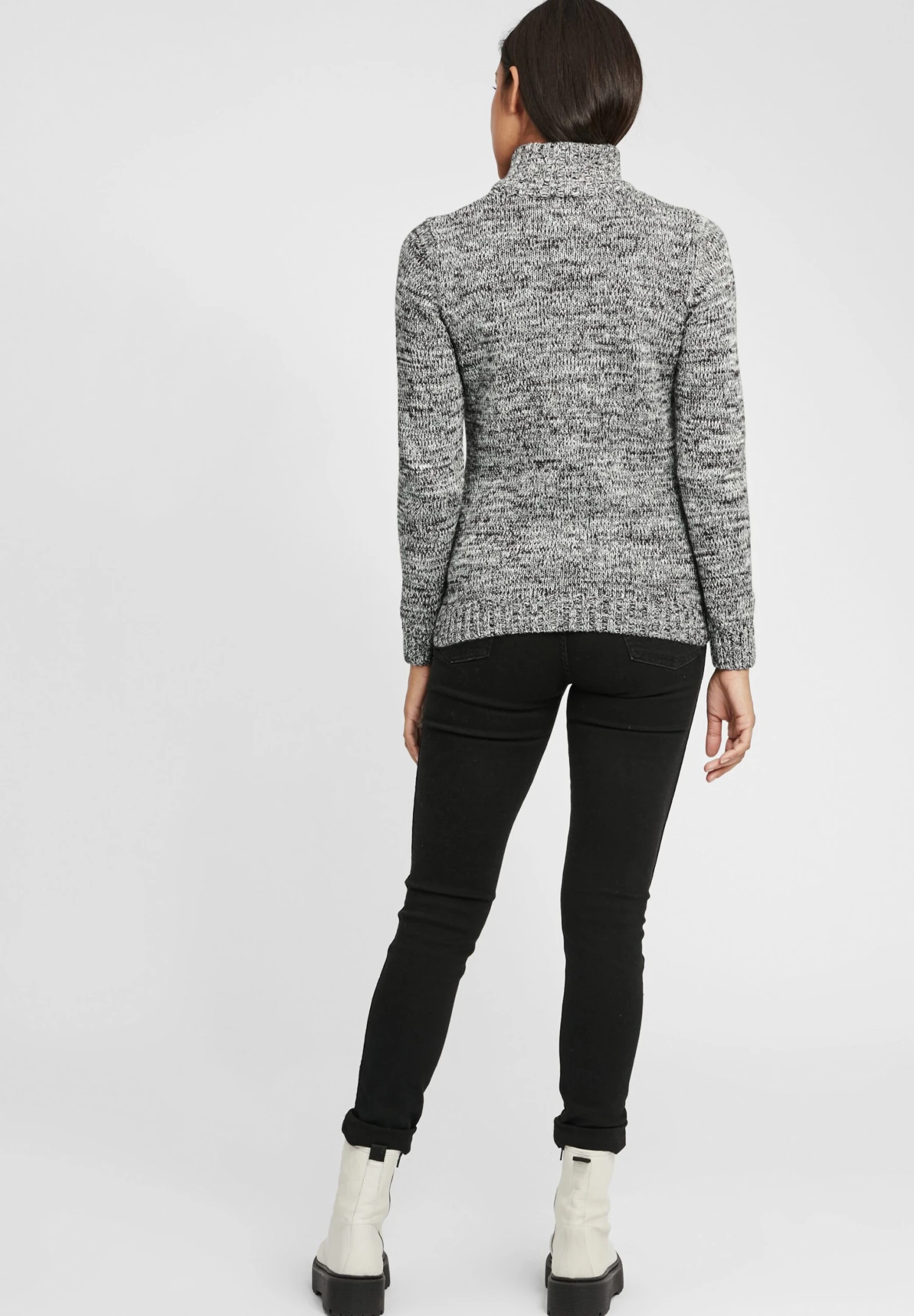 OXMO Oxphilicita - Jersey De Punto - Insignia B 4 OXMO Oxphilicita - Jersey De Punto - Insignia B - Imagen 4