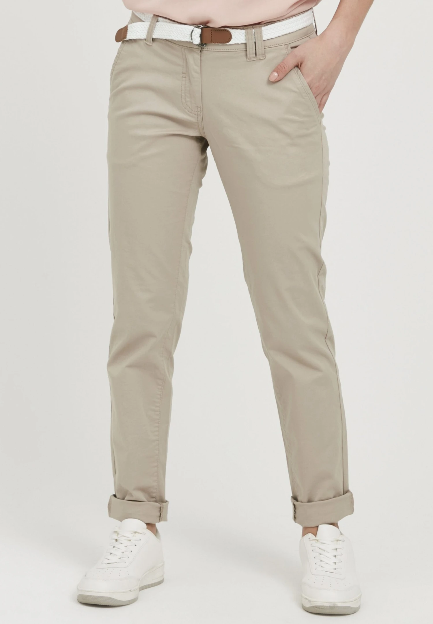 OXMO Oxchakira - Pantalones Chinos - Simple Tau 1 OXMO Oxchakira - Pantalones Chinos - Simple Tau
