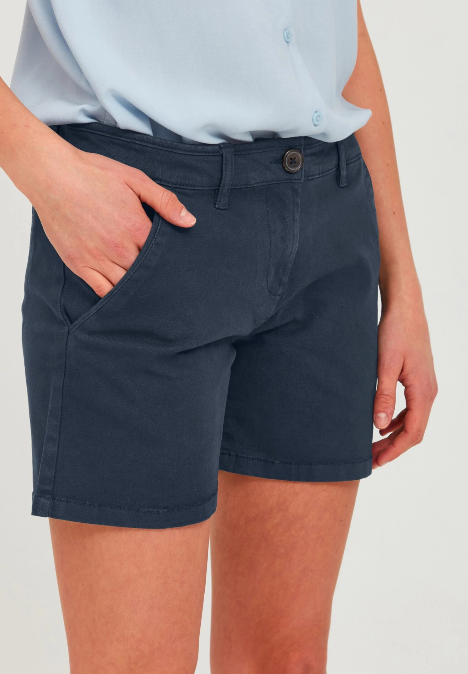 OXMO Oxkathy - Shorts - Insig Blue 4 OXMO Oxkathy - Shorts - Insig Blue - Imagen 4