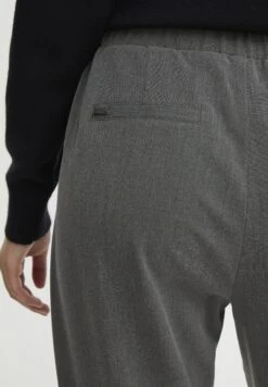 OXMO Oxdovi - Pantalones Deportivos - Dark Grey Melange 10 OXMO Oxdovi - Pantalones Deportivos - Dark Grey Melange -Oxmo e55eea90b65c4089ac48be446e596f59