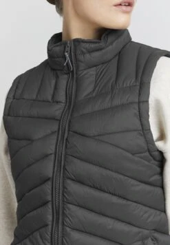 OXMO Chaleco - Iron Gate 9 OXMO Chaleco - Iron Gate -Oxmo eb20b34ce5e84e5683a981b8c57a947a