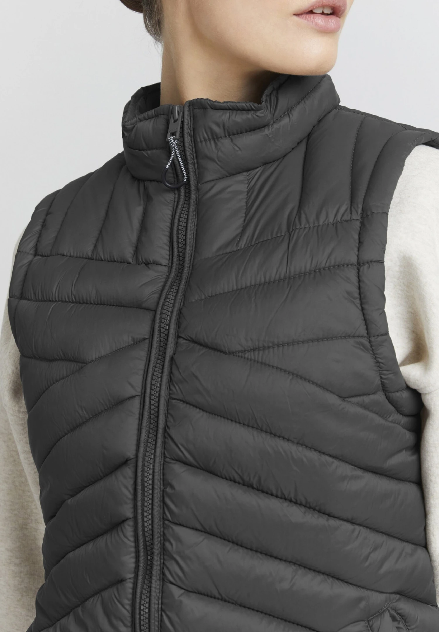 OXMO Chaleco - Iron Gate 4 OXMO Chaleco - Iron Gate - Imagen 4