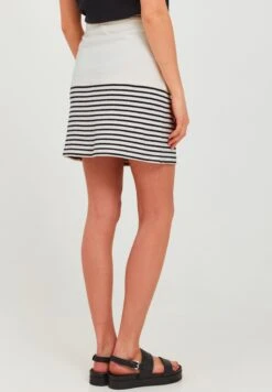 OXMO Oxpippa - Minifalda - Black -Oxmo eb75820ec93e4aec9a75357e830e33b5