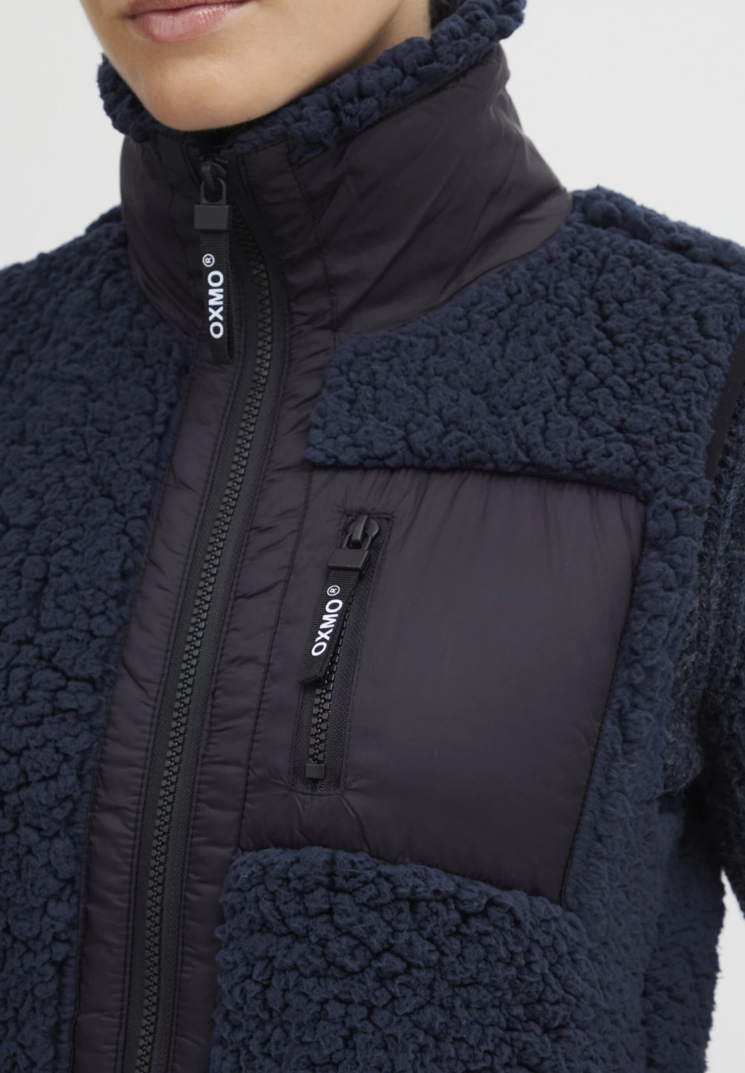 OXMO Oxelinor - Chaleco - Total Eclipse 4 OXMO Oxelinor - Chaleco - Total Eclipse - Imagen 4