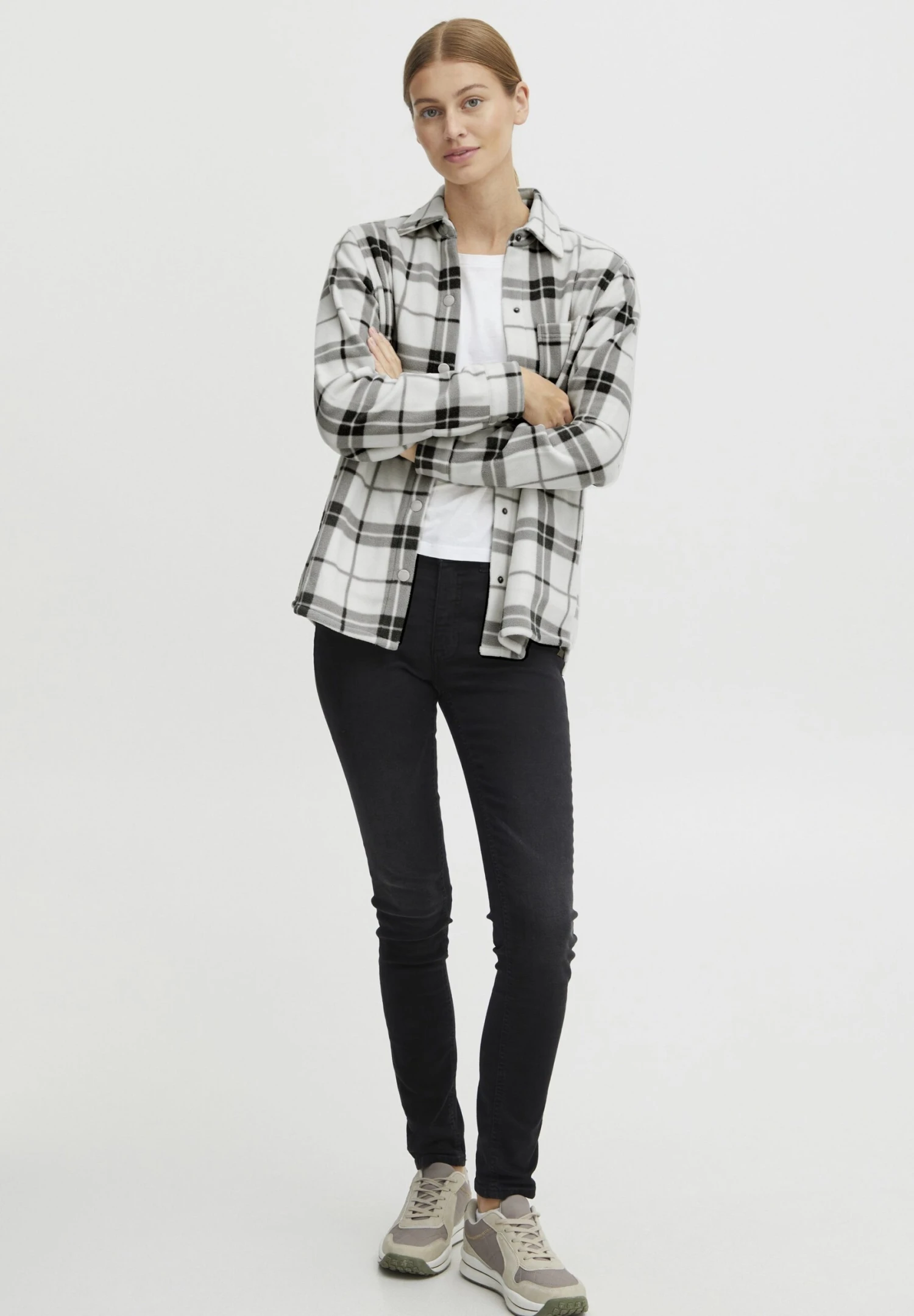 OXMO Oxchia - Forro Polar - Asphalt 2 OXMO Oxchia - Forro Polar - Asphalt - Imagen 2