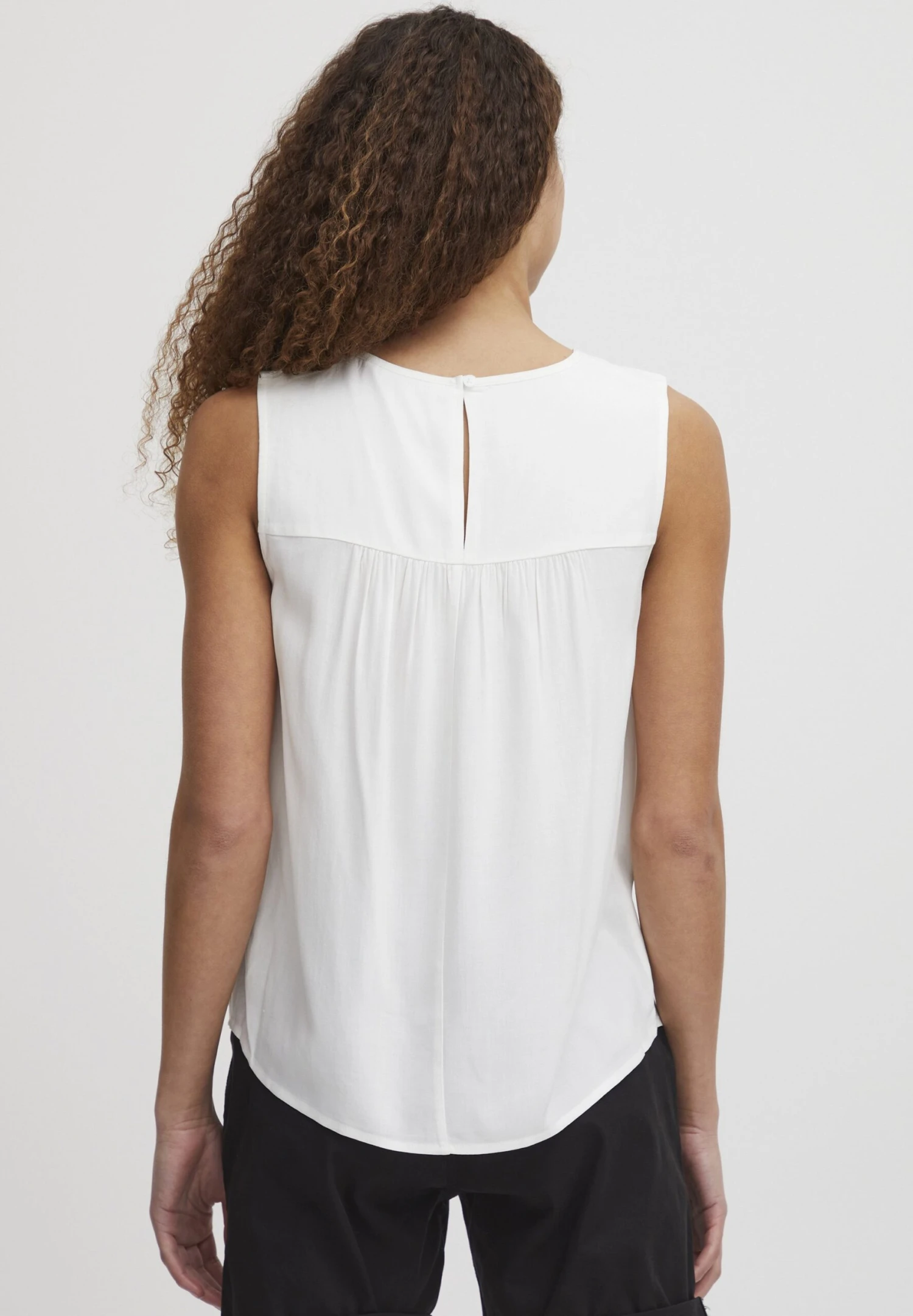 OXMO Esja - Blusa - Optical White 3 OXMO Esja - Blusa - Optical White - Imagen 3